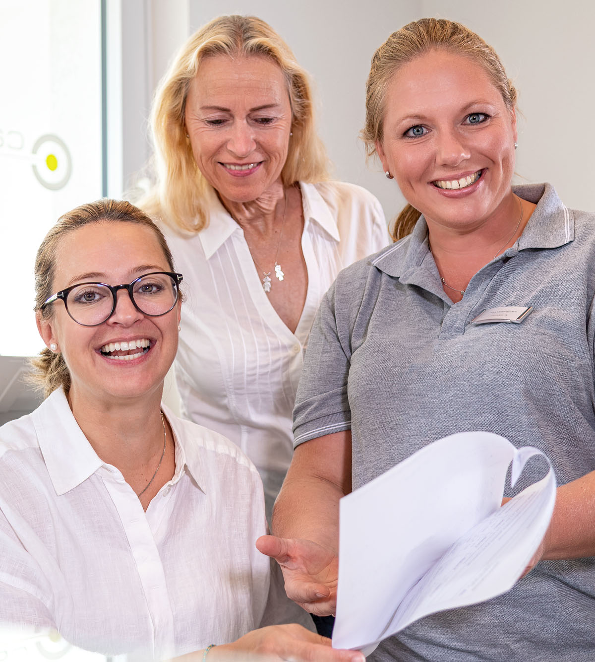 Behandlung in der Zahnarztpraxis Windbichler in Overath